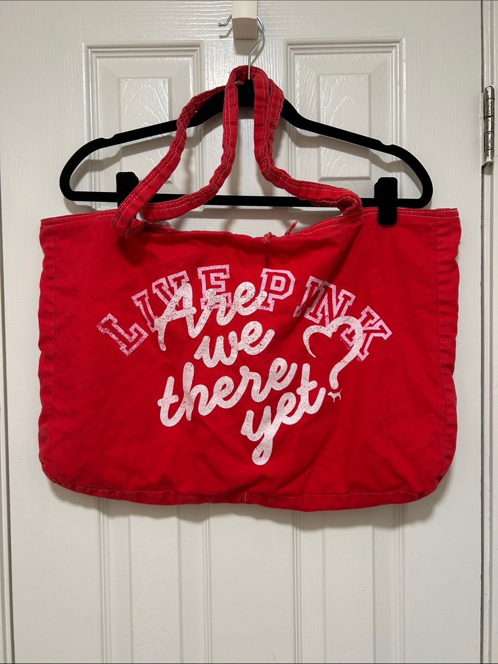 PINK Victoria's Secret Red Graphic Canvas Tote - Picture 3 of 5